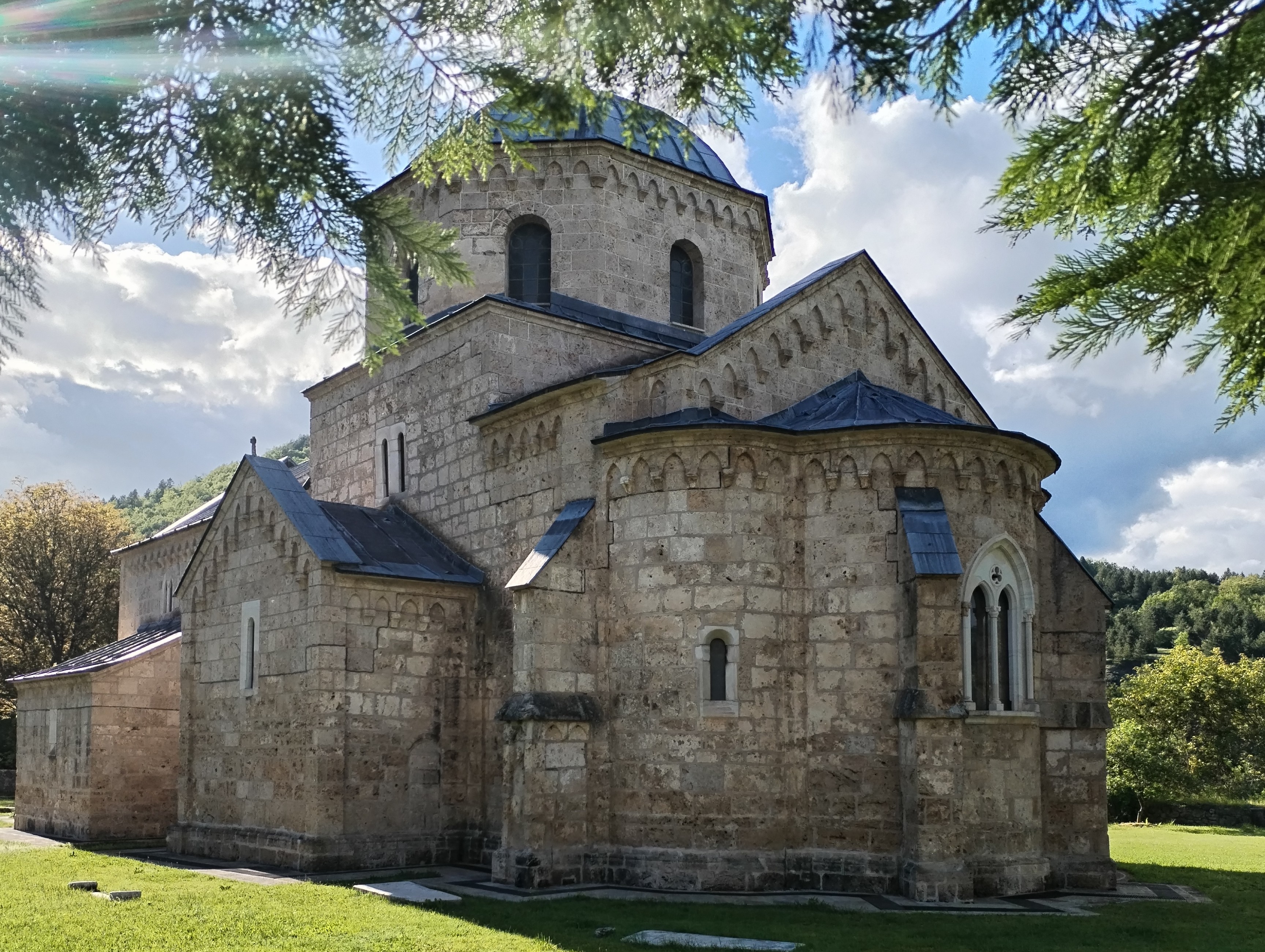 Manastir Gradac – Jošanička Banja – Manastir Studenica