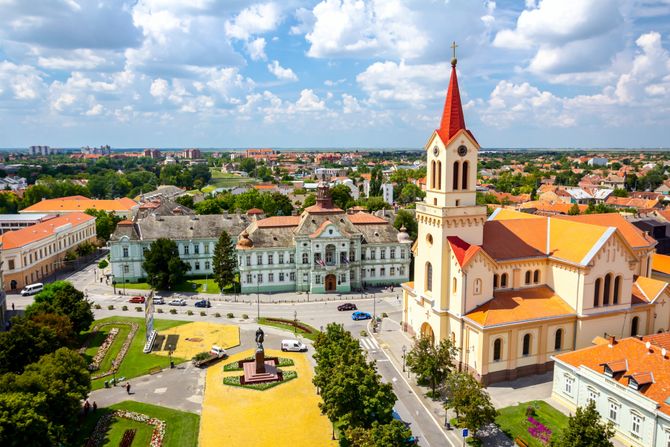 Dvorac Kaštel (Ečka) - Zrenjanin - Salaš Lujza